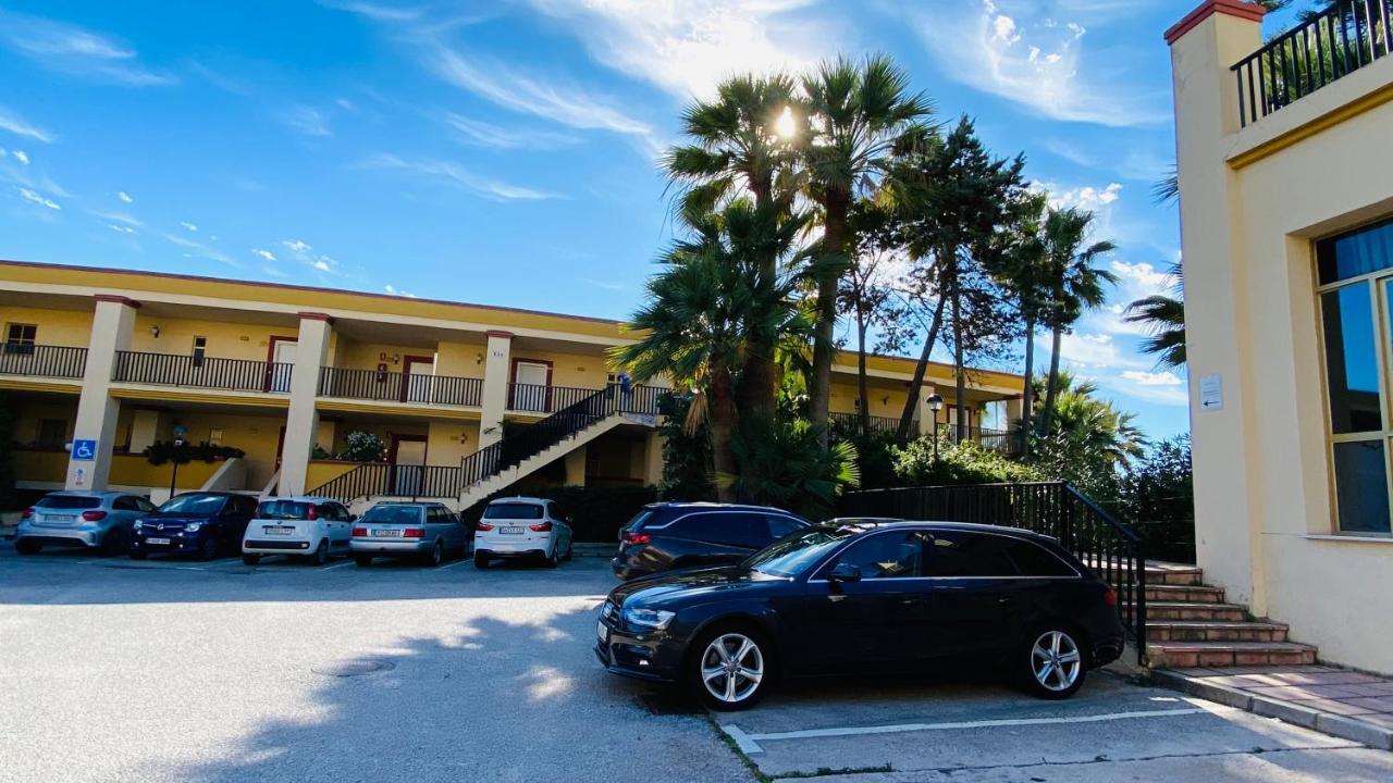 Super2Beachfront Μαρμπέλλα Εξωτερικό φωτογραφία