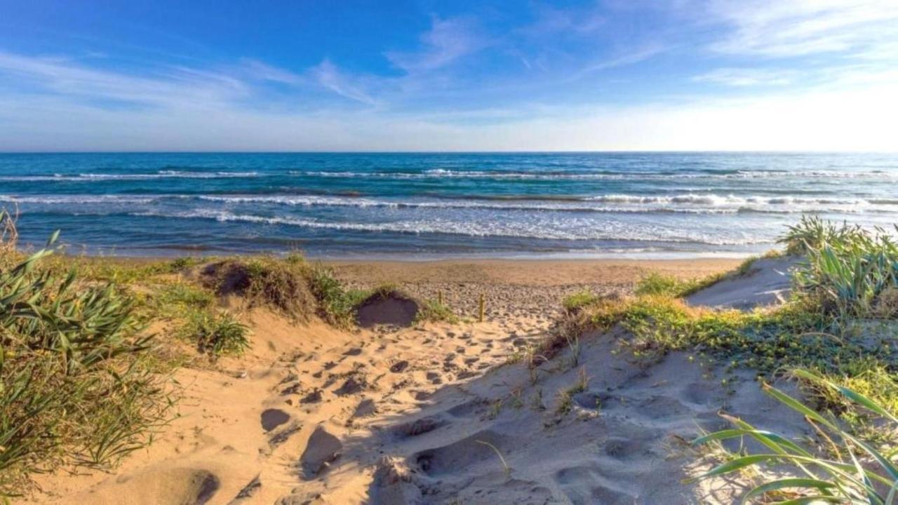 Super2Beachfront Μαρμπέλλα Εξωτερικό φωτογραφία