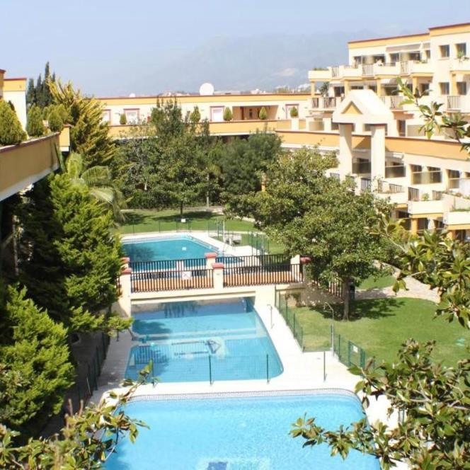 Super2Beachfront Μαρμπέλλα Εξωτερικό φωτογραφία
