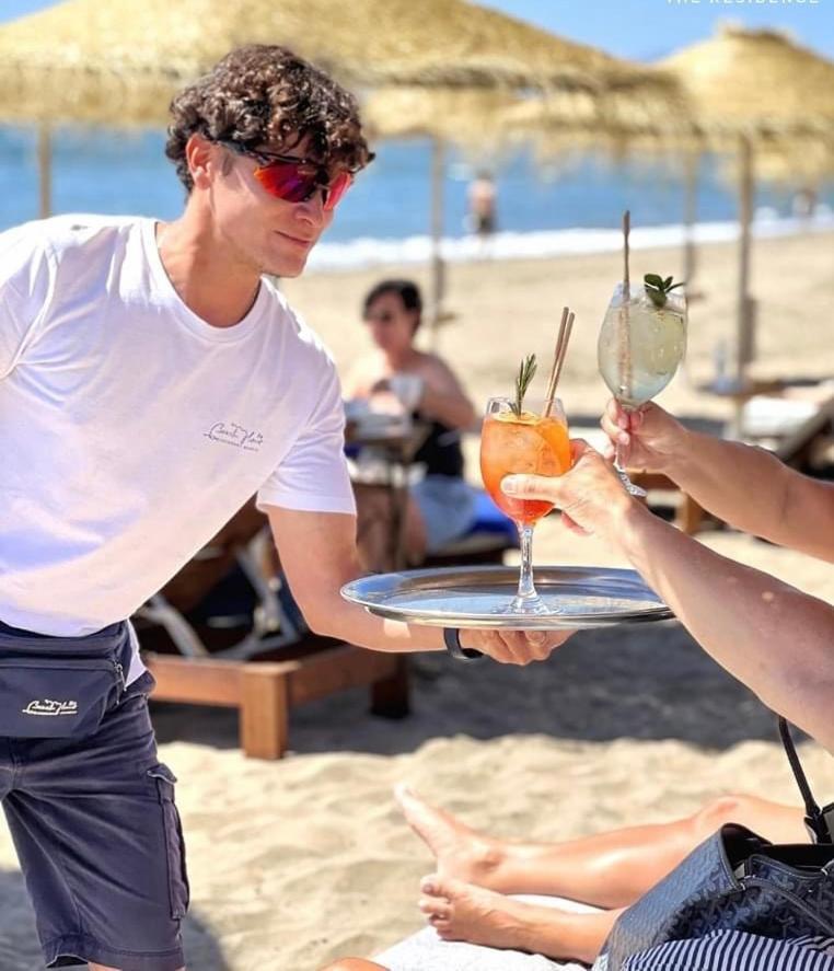 Super2Beachfront Μαρμπέλλα Εξωτερικό φωτογραφία